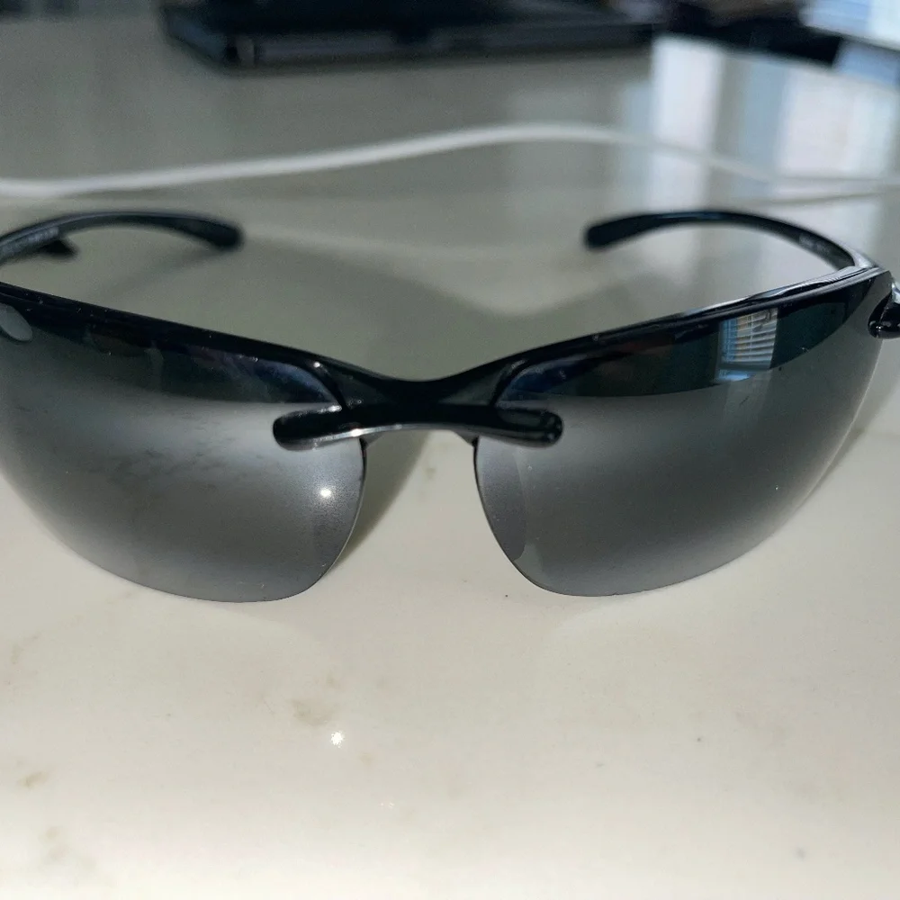 Maui Jim‎ Black Banyans & Hotsands Sunglasses Bundle